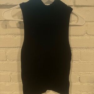 Fitted Turtleneck Sleeveless Sweater